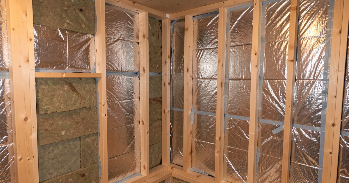 Insulating a DIY infrared sauna