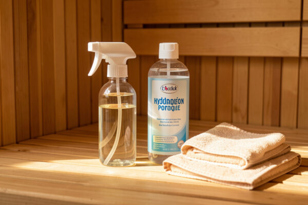 Safe Cleaners for a Sauna Cabin: Vinegar, Peroxide & What to Skip